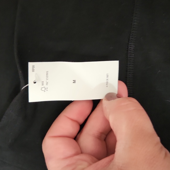 Old Navy Maternity Leggings - Picture 5 of 6